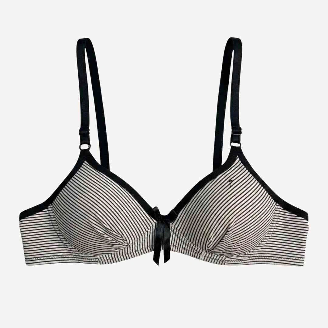 Free-size Teenage Stripped Cotton Bra – Padded, Wireless Comfort with Bow Detail (Black, Red, Blue, Purple)